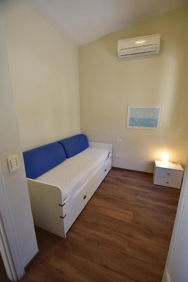 Grotta Azzurra Apartment - Cavoli - Terrazza Vista Mare, Clima E Parcheggio San Piero in Campo  Eksteriør bilde